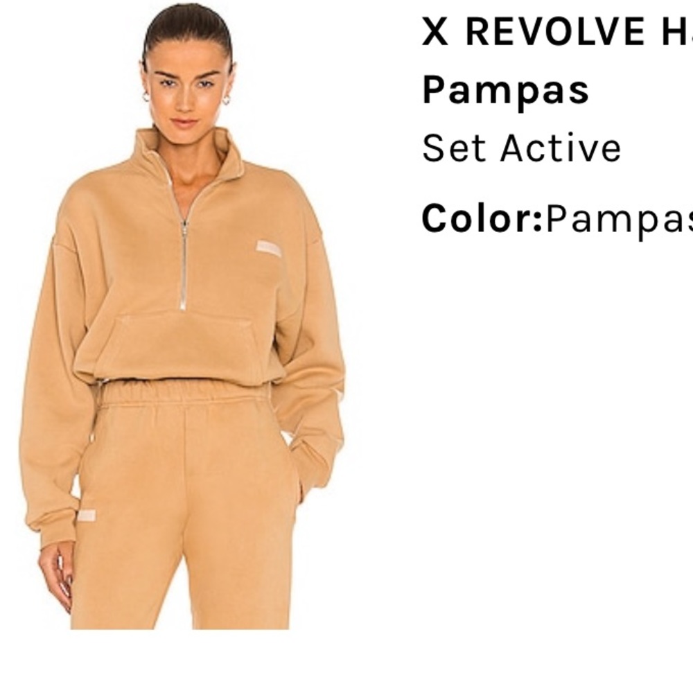 Set Active X REVOLVE Set in Pampas